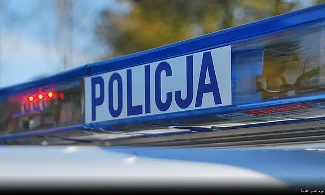 Policyjna interwencja w Pruszczu Gdańskim: dwaj kierujący zatrzymani za wykroczenia